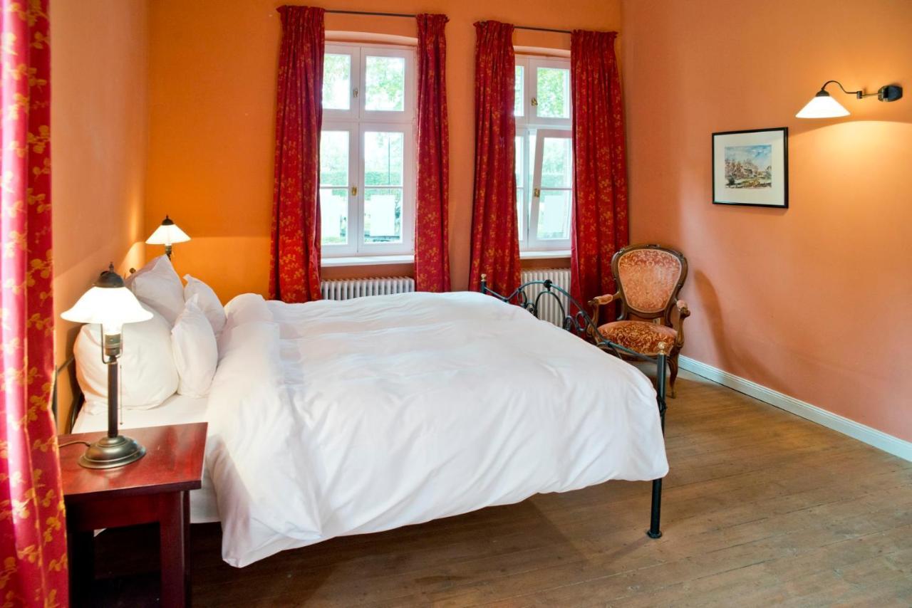 Romantik Hotel Gutshaus Ludorf Ngoại thất bức ảnh